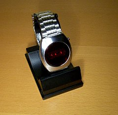 Commodore_Wristwatch_17